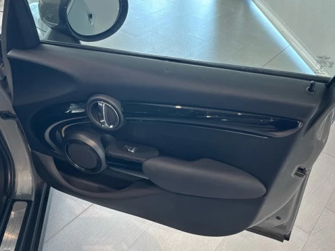 MINI Cabrio Cooper 100 kW (136 CV)