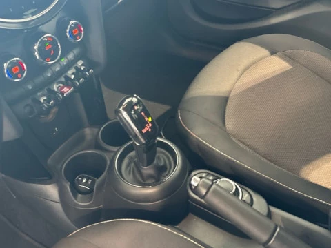 MINI Cabrio Cooper 100 kW (136 CV)