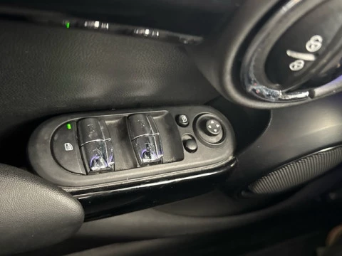 MINI Cabrio Cooper 100 kW (136 CV)