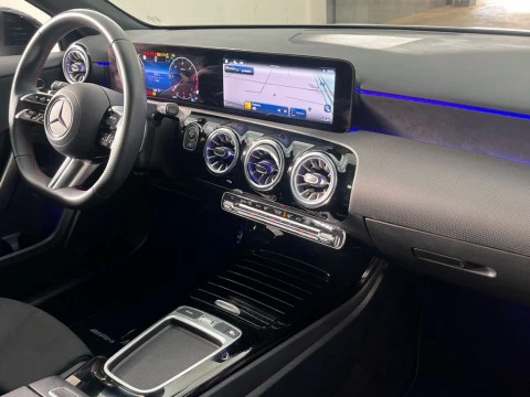 Mercedes-Benz Clase A 200 d Compacto