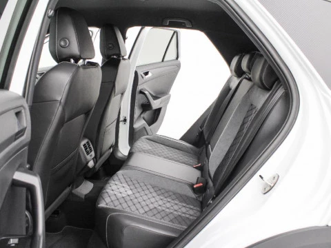 Volkswagen T-Roc 1.0 TSI 85KW R-LINE 115 5P