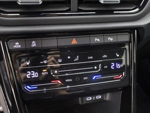 Volkswagen T-Roc 1.0 TSI 85KW R-LINE 115 5P