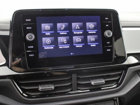 Volkswagen T-Roc 1.0 TSI 85KW R-LINE 115 5P