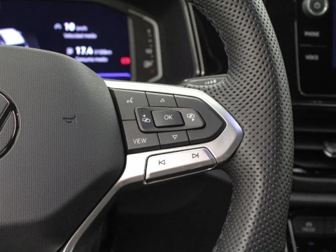 Volkswagen T-Roc 1.0 TSI 85KW R-LINE 115 5P