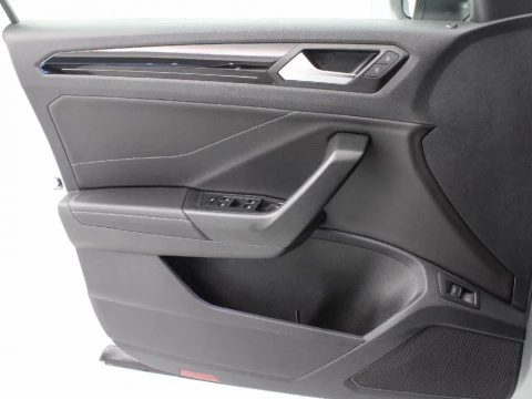 Volkswagen T-Roc 1.0 TSI 85KW R-LINE 115 5P