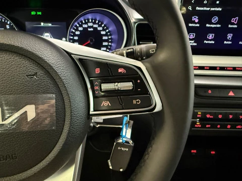 Kia Ceed 1.0 T-GDi 74kW (100CV) Drive