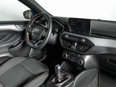 Ford Focus 1.0 Ecoboost MHEV 92kW ST-Line