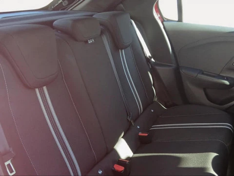 Opel Corsa 1.2 T XHL GS 74 kW (100 CV)