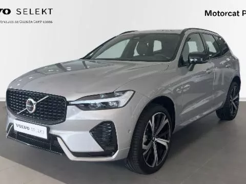 Volvo XC60 XC60 B4 (D) PLUS DARK AUTO Volvo XC60 XC60 B4 (D) PLUS DARK AUTO