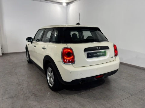 MINI Cooper COOPER F55 MINI UNO