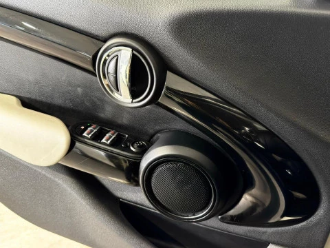 MINI Cooper COOPER F55 MINI UNO