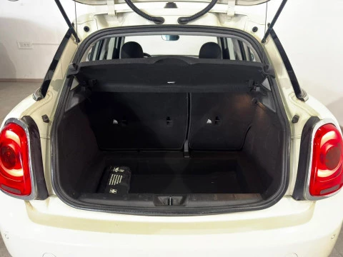 MINI Cooper COOPER F55 MINI UNO