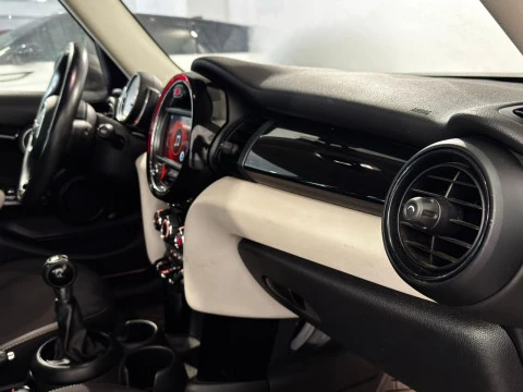 MINI Cooper COOPER F55 MINI UNO