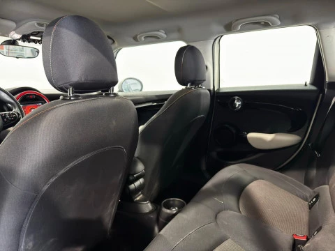 MINI Cooper COOPER F55 MINI UNO