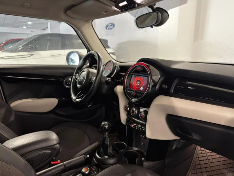 MINI Cooper COOPER F55 MINI UNO