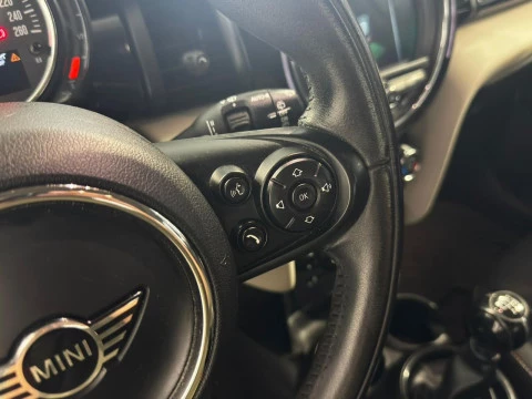 MINI Cooper COOPER F55 MINI UNO