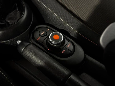 MINI Cooper COOPER F55 MINI UNO