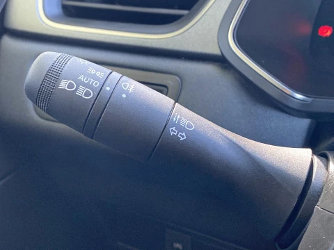 Renault Captur techno Eco-G 100cv (74 kW)