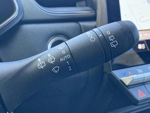 Renault Captur techno Eco-G 100cv (74 kW)