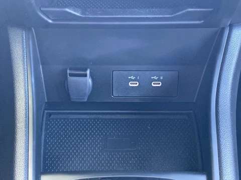 Renault Captur techno Eco-G 100cv (74 kW)