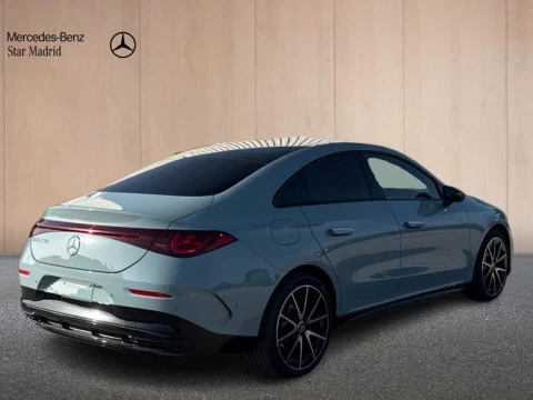 Mercedes-Benz CLA  250+ con tecnologia EQ