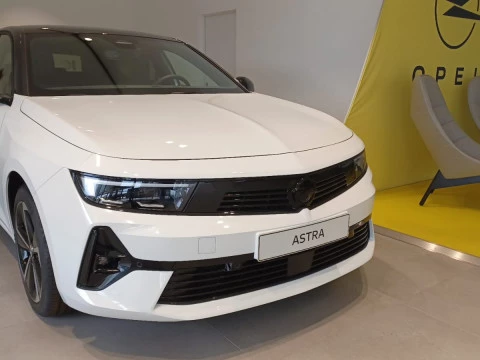 Opel Astra 1.2T XHT 96kW (130CV) GS
