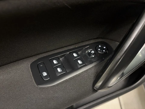 Peugeot 308 PureTech 110 SANDS Style 81 kW (110 CV)