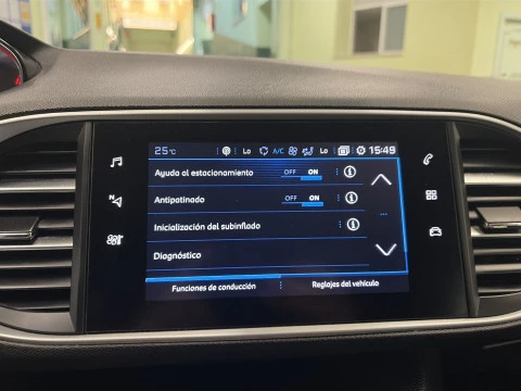 Peugeot 308 PureTech 110 SANDS Style 81 kW (110 CV)