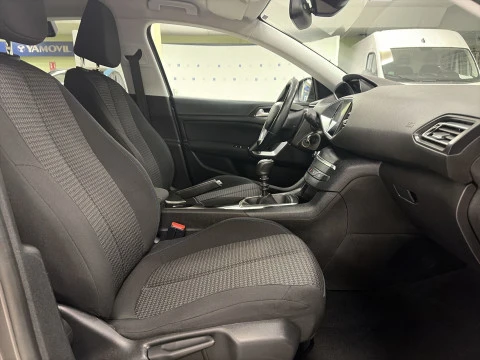 Peugeot 308 PureTech 110 SANDS Style 81 kW (110 CV)