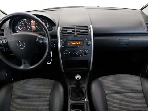 Mercedes-Benz A-CLASS CLAS A 180 CDI AVANTGARDE 5P