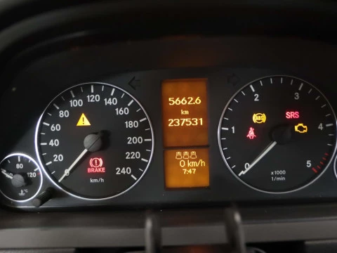 Mercedes-Benz A-CLASS CLAS A 180 CDI AVANTGARDE 5P