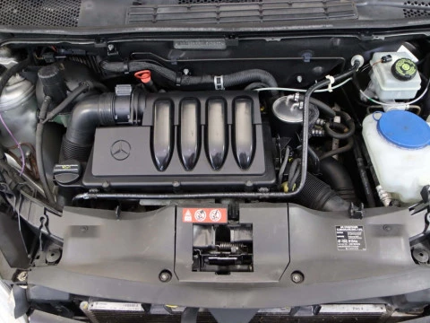 Mercedes-Benz A-CLASS CLAS A 180 CDI AVANTGARDE 5P