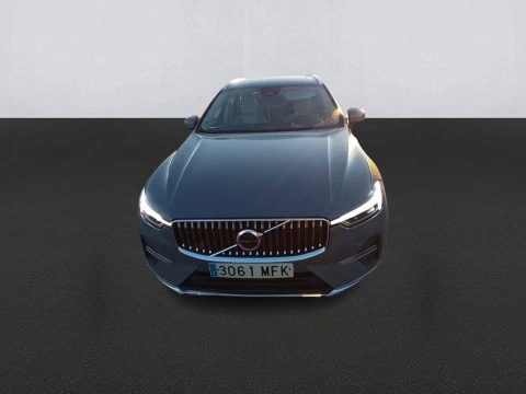 Volvo XC60 2.0 T6 AWD Recharge Core Auto