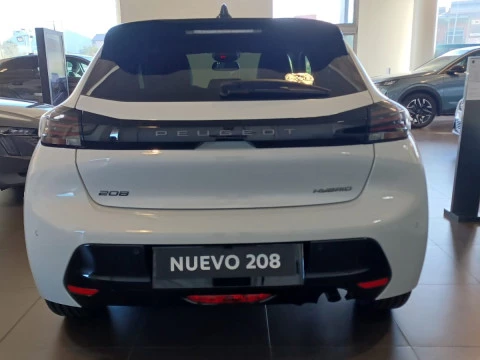 Peugeot 208 Allure HYBRID 110 eDCS6