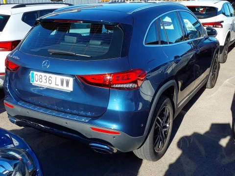 Mercedes-Benz GLA GLA 250 e
