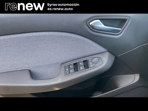 Renault Clio Techno TCe 90 (67kw)