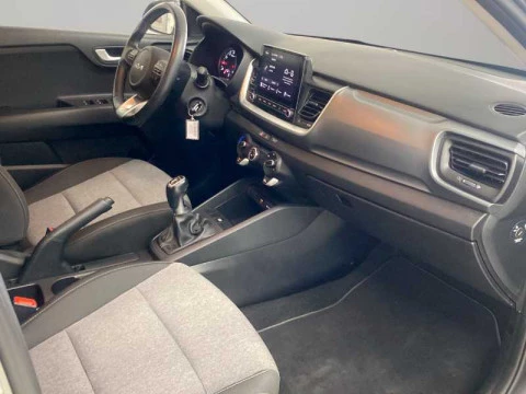 Kia Stonic 1.2 DPi 62kW (84CV) Concept