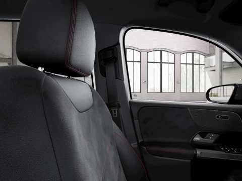 Mercedes-Benz GLB  200 d