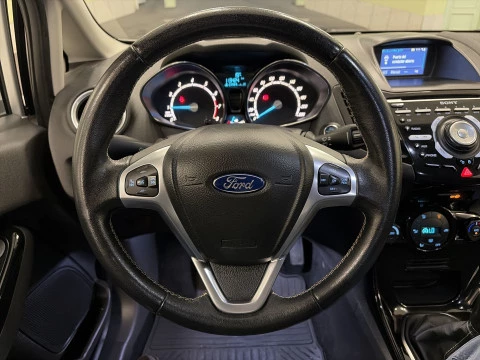 Ford Fiesta 1.25 Duratec Titanium 60 kW (82 CV)