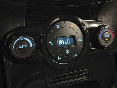 Ford Fiesta 1.25 Duratec Titanium 60 kW (82 CV)