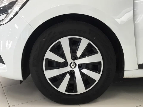 Renault Clio   TCe Equilibre 67kW