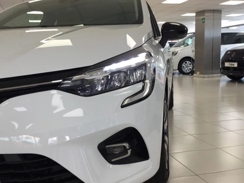 Renault Clio   TCe Equilibre 67kW