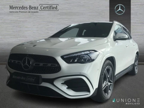 Mercedes-Benz GLA  200 d