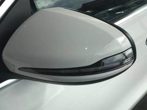 Mercedes-Benz GLA  200 d