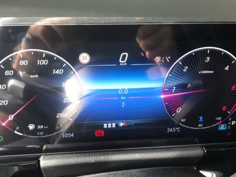 Mercedes-Benz GLA  200 d