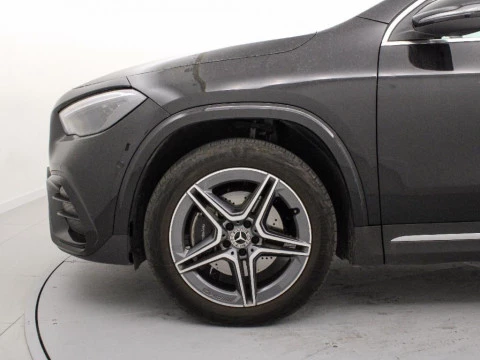 Mercedes-Benz GLA 250E