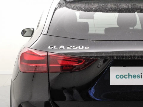 Mercedes-Benz GLA 250E