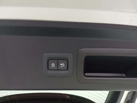 Mazda CX-30 2.5 E-SKYACTIV-G MHEV HOMURA 140 5P