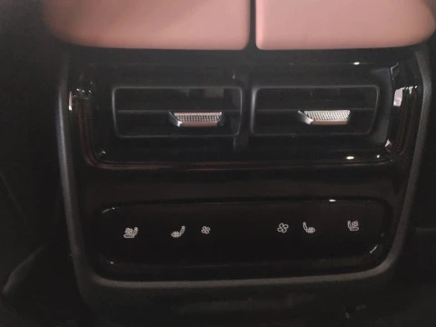 EBRO S900 PHEV 1.5 TGDI 3DHT 4X4 Luxury