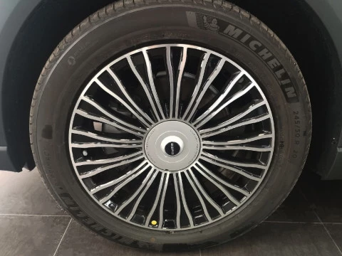 EBRO S900 PHEV 1.5 TGDI 3DHT 4X4 Luxury